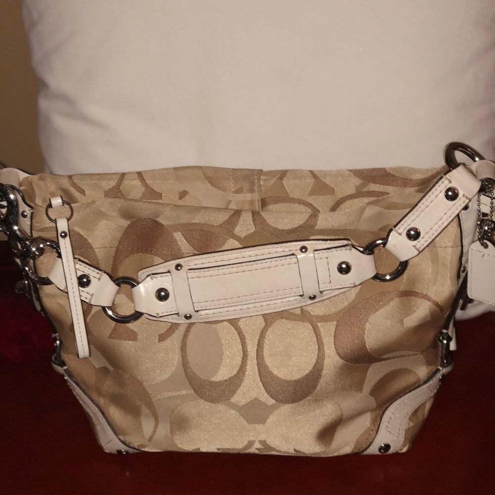 Coach Medium Hobo bag gold/tan monogram fabric